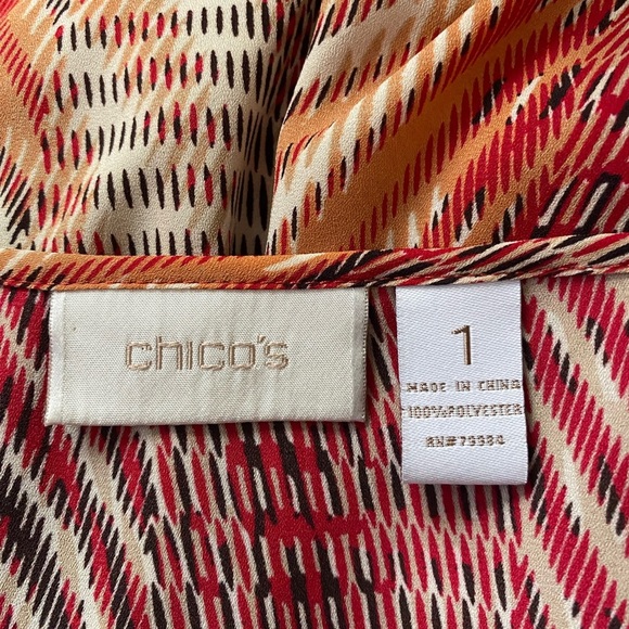 CHICO’s Multicolor Geometric Print Faux Wrap Top Women's Size 1 (M) - Picture 6 of 6